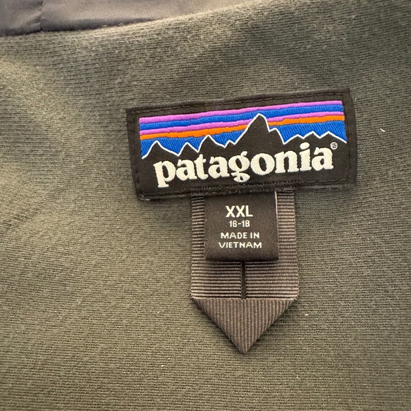 BOYS EUC Patagonia Pine Grove Puffer Coat SIZE XXL (16-18) Orange - Picture 4 of 5